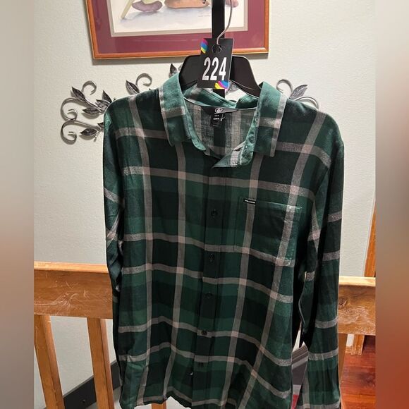 NWT VolCom Green Plaid Men's Medium Button Down shirt  #224 - Picture 6 of 6